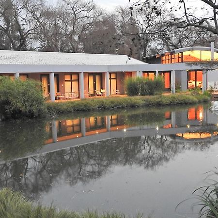 Willow Place Guest House ミッドラント エクステリア 写真